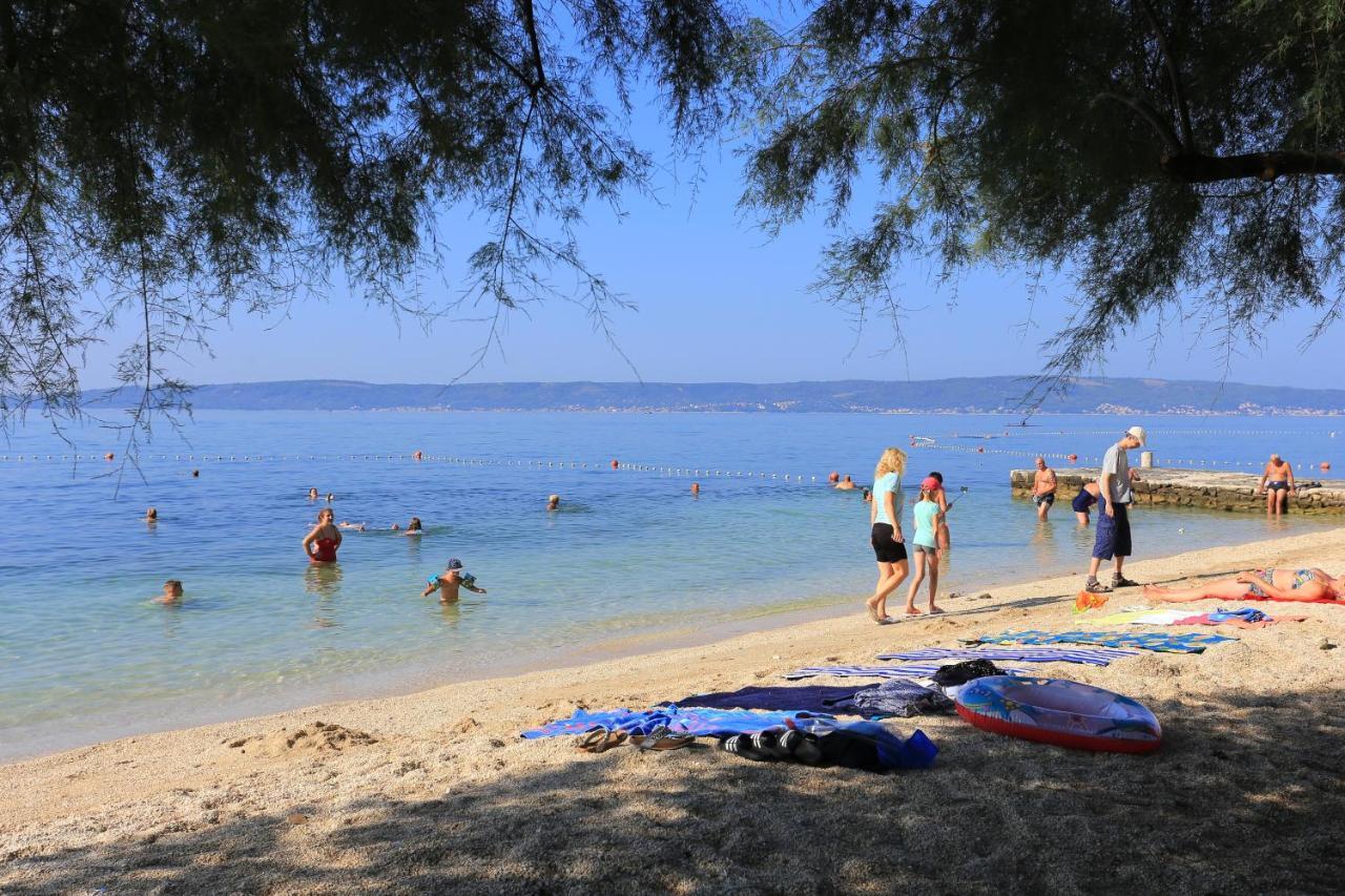Apartments By The Sea Kastel Kambelovac, Kastela - 8679 Exteriör bild