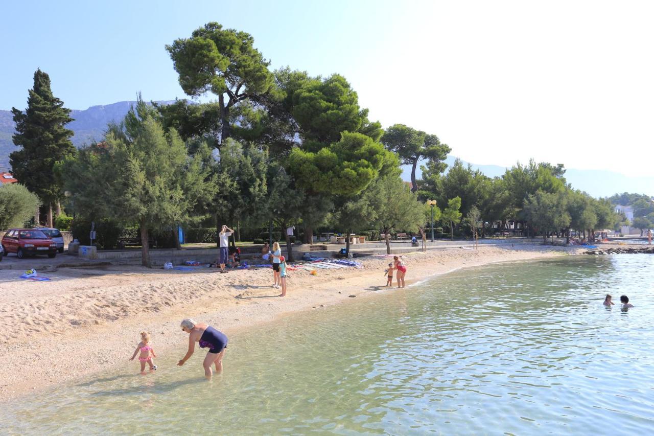 Apartments By The Sea Kastel Kambelovac, Kastela - 8679 Exteriör bild